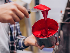 Inchiostri serigrafici: plastisol vs base acqua vs solvente